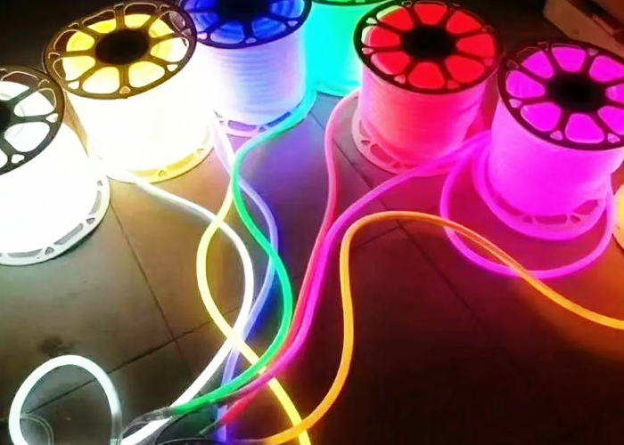 霓虹灯发光字选直流电压怎么选择呢？12V 5V 24V 48V